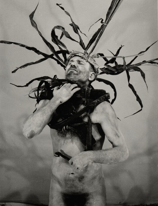 Dieter Appelt, Maiskrone, 1976 © Dieter Appelt, Foto Lindenau-Museum Altenburg
